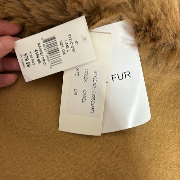 Faux Fur ,85% Wool & 5%Cashmere Blend Scarf-Adrienne Landau -Light weight-Camel - Picture 5 of 12